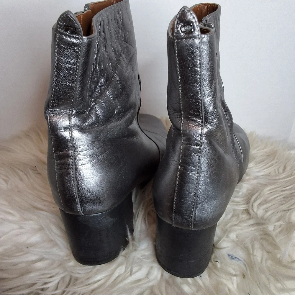 Coach Juliet Silver/ Pewter Leather Ankle Boots 7.5 - Picture 6 of 16